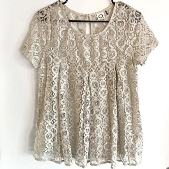 NWT Anthropologie Akemi + Kin Gold Party Blouse  L - Picture 4 of 12